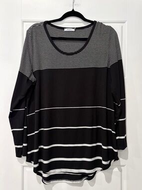 Ricki’s  Black & White Striped Long-Sleeve Scoop Neck Top